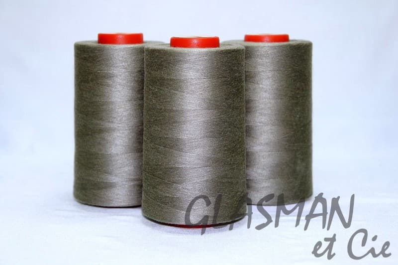 Cône de fils a coudre polyester 100% 5000 mètres COATS 09443
